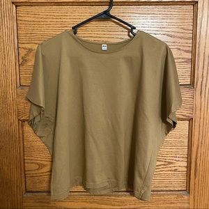 Uniqlo Billow Sleeved Tee